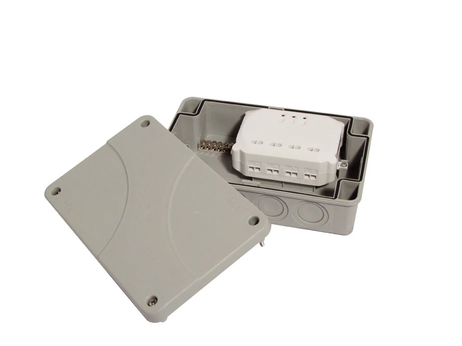 Three-channel on/off module with sealed unit - Image 3